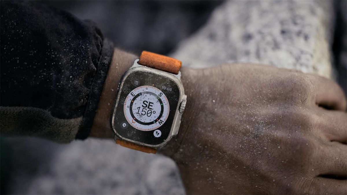 Nejlepší chytré hodinky od Applu zlevnily o tisíce korun